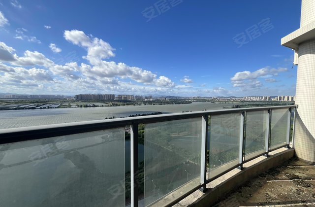 万道紫云台5室2厅180㎡143万二手房图片