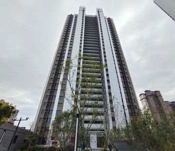 德盈龙华国际广场