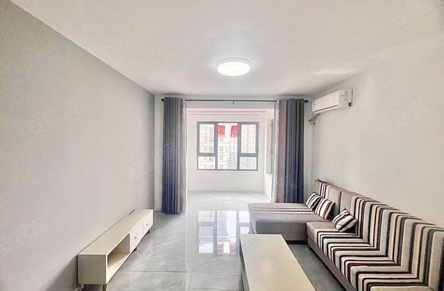 社会山西苑 小区新 南向采光好 车位充足 小区绿化高 精装修