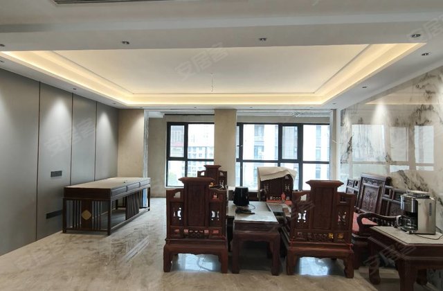 龙湖壹号幸福城4室2厅189㎡248万二手房图片