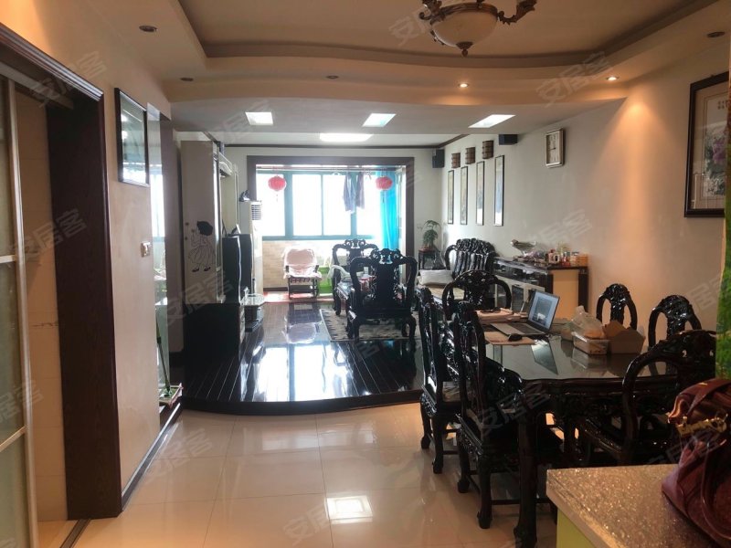 滨江公寓2室2厅1卫