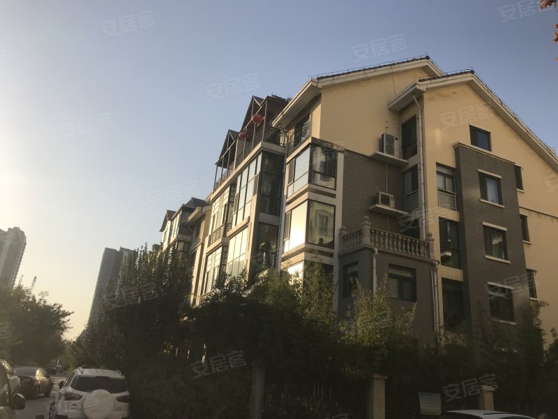 连城别苑攒云坊