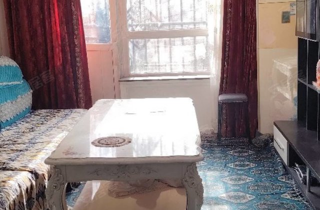 西域丽都3室2厅92㎡35万二手房图片