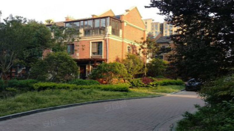 上海绿地香颂名邸图片