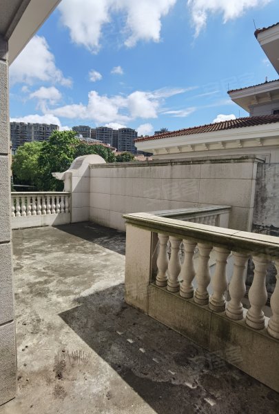 碧桂园翡翠湾(别墅)