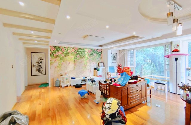 湖畔之梦3室2厅136㎡153万二手房图片