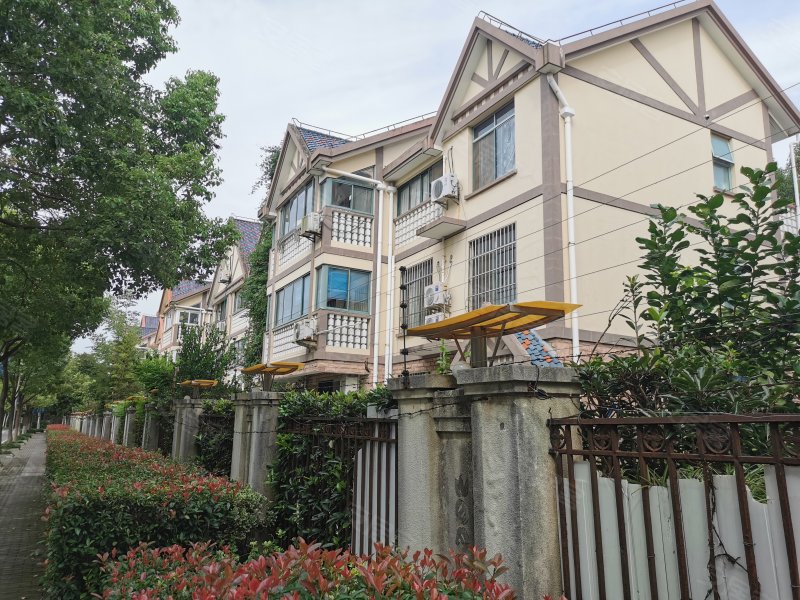 玫瑰湾(公寓住宅)