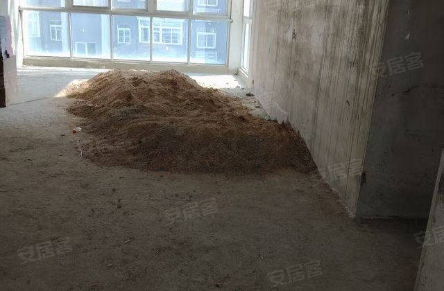 碧水华庭3室2厅135.04㎡49.8万二手房图片