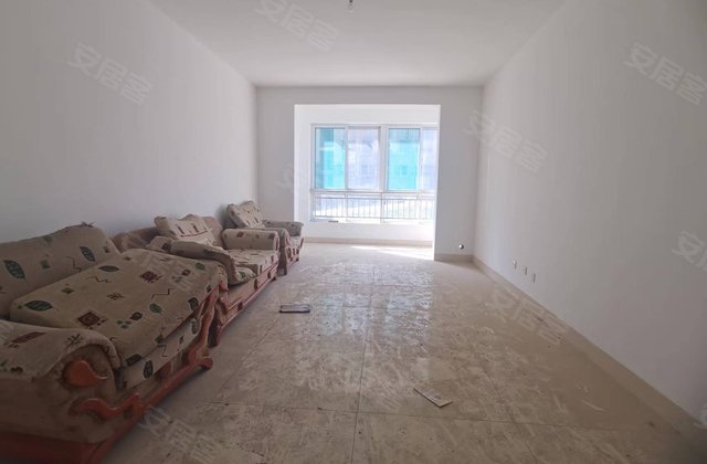 聚兴广场3室2厅105㎡59万二手房图片