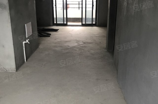 安东盛誉华庭3室2厅125㎡86万二手房图片