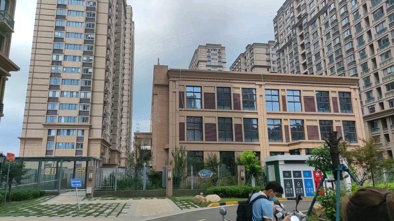 万象新海苑