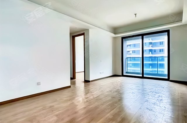 金辉璟樾云著3室2厅97㎡105万二手房图片