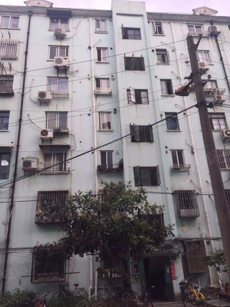 金杨新村四街坊 