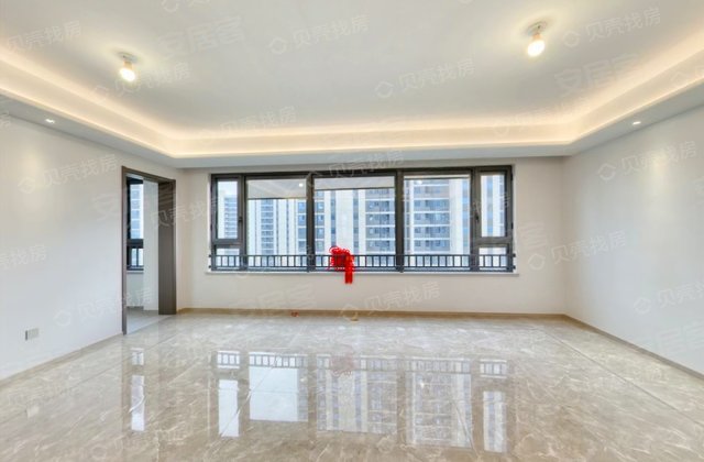 春景雅苑4室2厅143㎡189万二手房图片