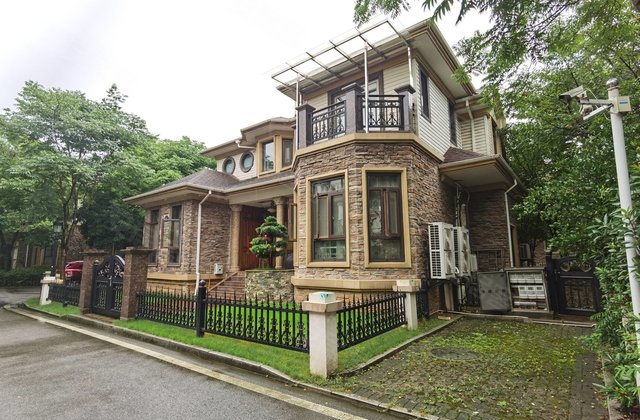 人信假日威尼斯(别墅)6室3厅195㎡178万二手房图片