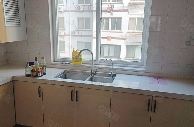 云盘三村3室2厅141㎡103.8万二手房图片