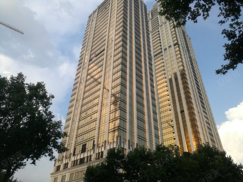 外滩柒号,三阳路8号(沿江大道与三阳路交汇处)-武汉外滩柒号二手房