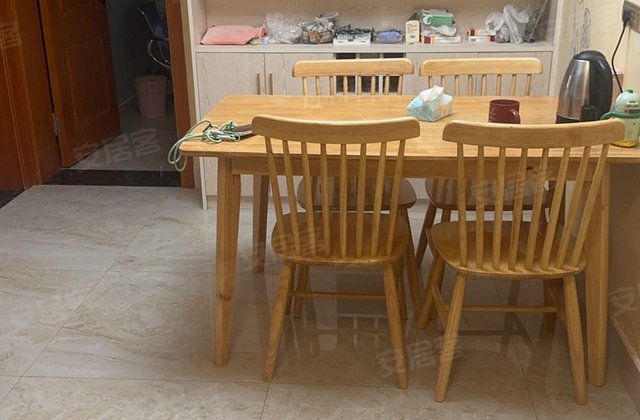 新苑名豪二三区3室2厅115㎡57万二手房图片