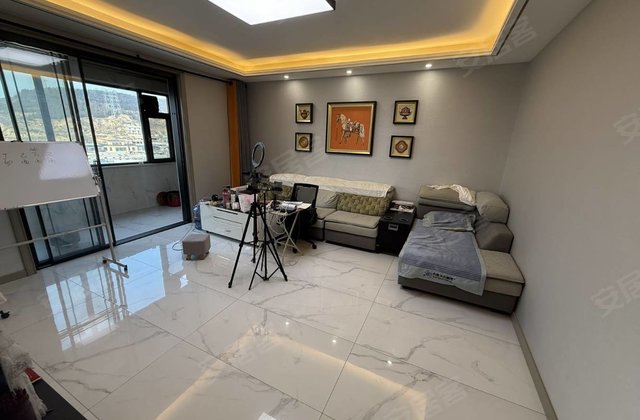 梧桐名筑3室1厅137㎡97.8万二手房图片