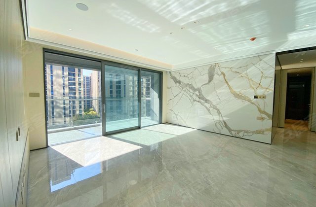 银丰玖玺城二期珺府4室2厅196.9㎡1199万二手房图片