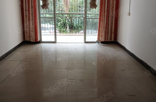 碧桂园小区3室2厅114㎡33万二手房图片