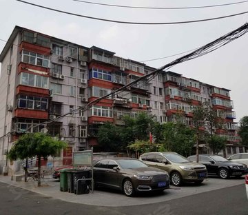 丽泽商务 区首经贸地铁口育芳园设计院 南北通透两居室满五