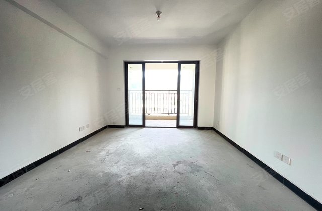 金榜嘉苑3室2厅106㎡48万二手房图片