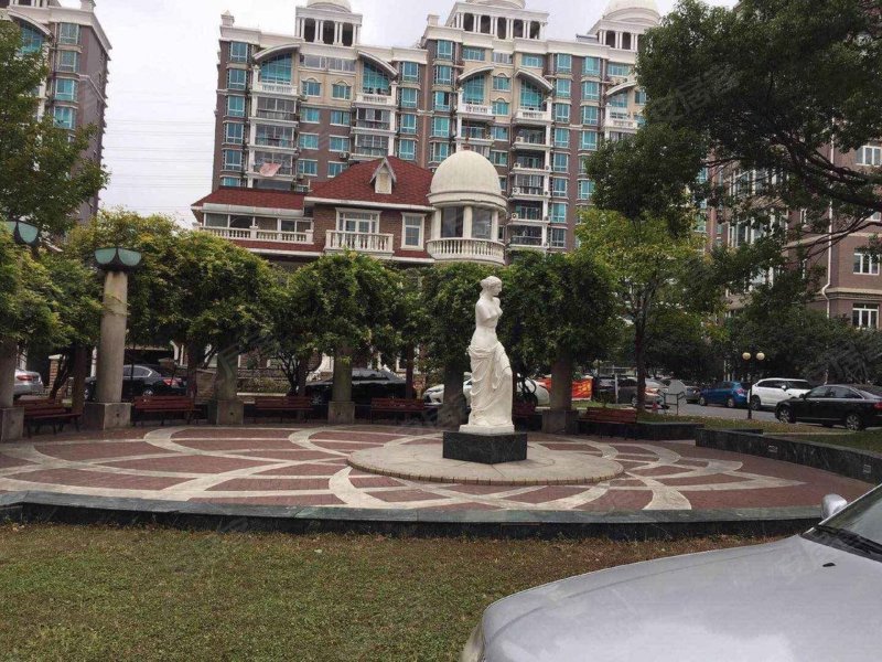 锦三角花园(别墅)