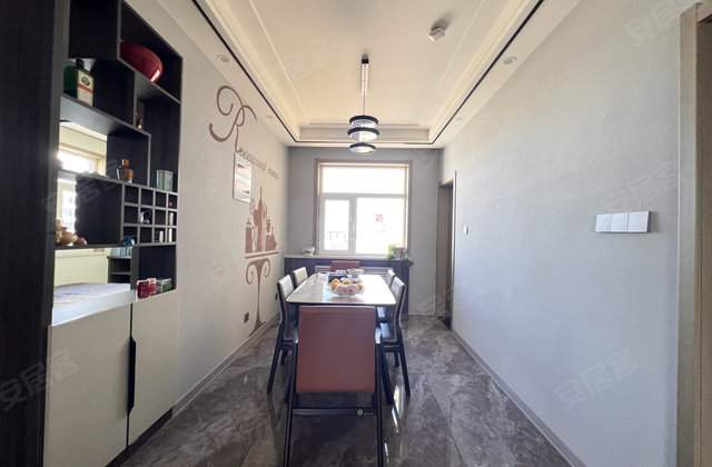 溪水华府3室2厅134㎡155万二手房图片