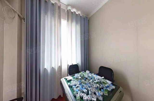 湖畔花城3室2厅120㎡53.8万二手房图片