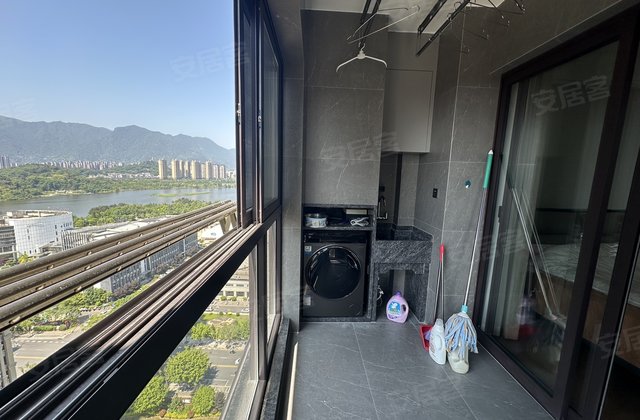 东湖曙光城4室2厅143㎡283万二手房图片