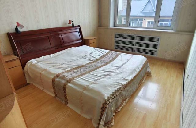 红旗佳旺市场住宅楼2室1厅95㎡29万二手房图片