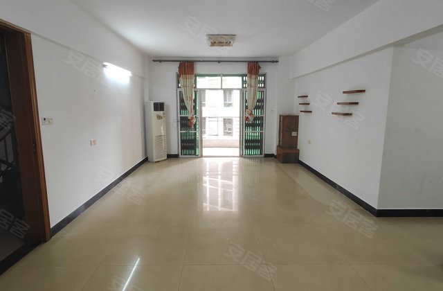 边防局宿舍3室2厅115㎡39万二手房图片