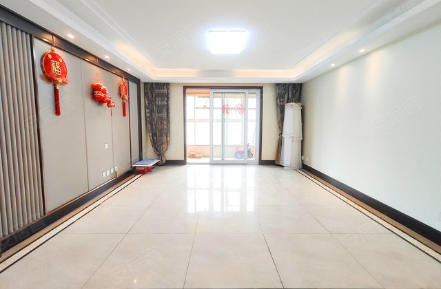 中海凯旋门4室2厅166.32㎡295万二手房图片