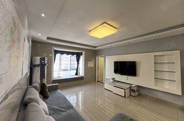 康顺唯一金城3室2厅111㎡48万二手房图片