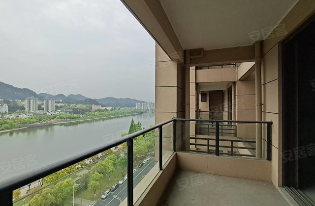 天都江苑3室2厅104㎡148万二手房图片