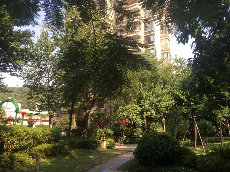 珠江峰景湾,佛山市南海区里水大道南51号-佛山珠江峰景湾二手房,租房