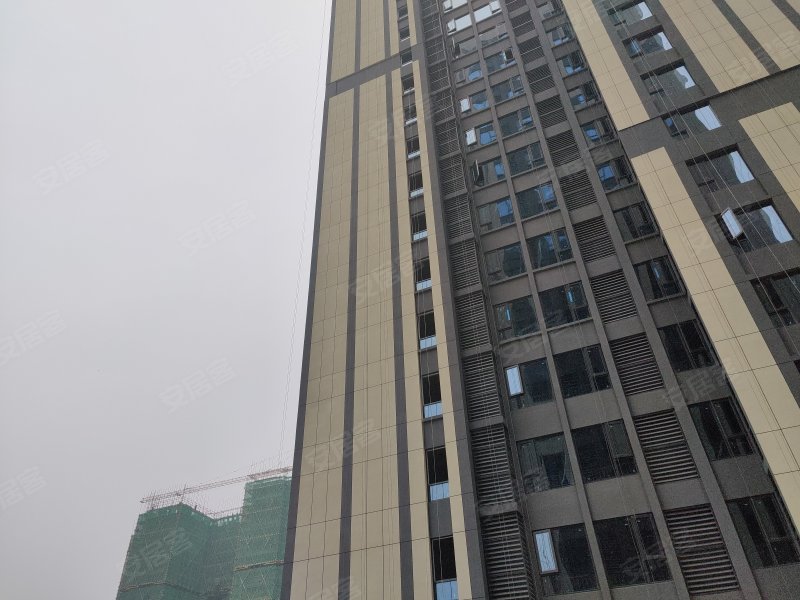 蓝光香槟广场,东大街下东大街段21号附29号