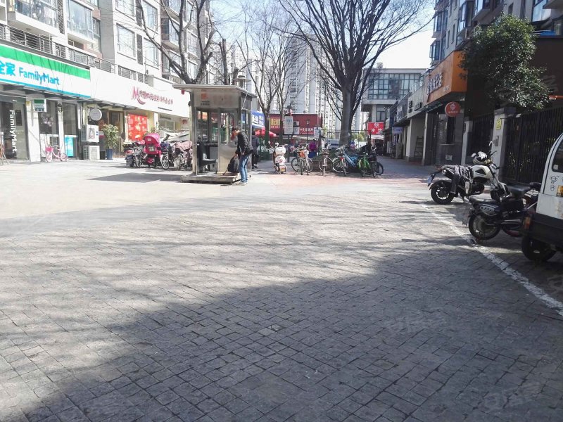 金地格林世界城市公馆 