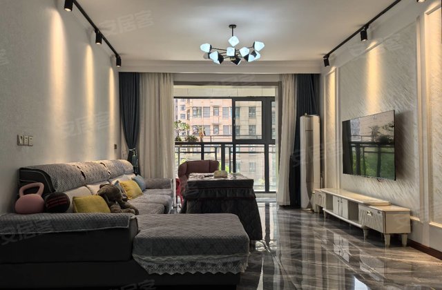 九尊上苑3室2厅130.3㎡69.8万二手房图片