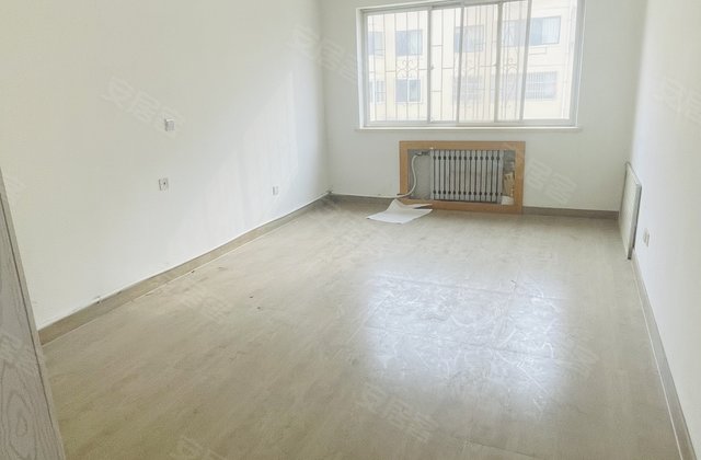 海瞳路小区3室2厅98.46㎡68.7万二手房图片