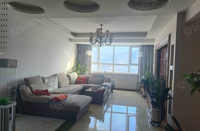 润德茗苑小区3室2厅132.54㎡80万二手房图片