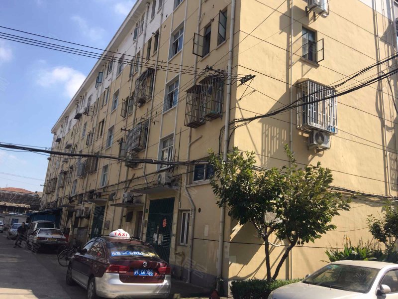 北蔡大街32弄小区 