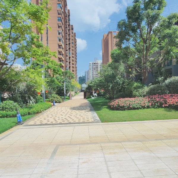 海伦堡大城小院