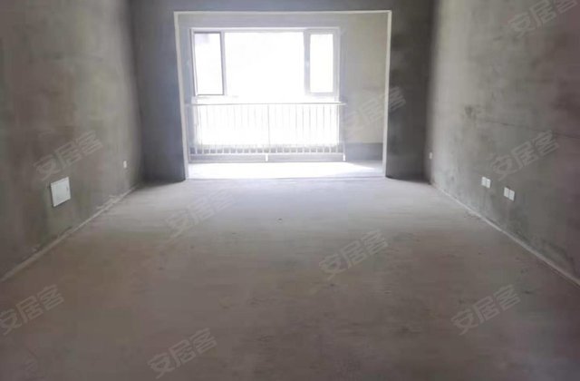 玉兰苑3室2厅152㎡156万二手房图片
