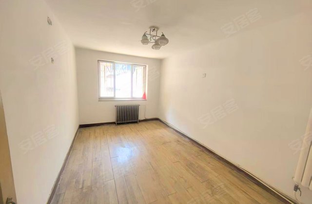 城建里1室1厅24.62㎡160万二手房图片