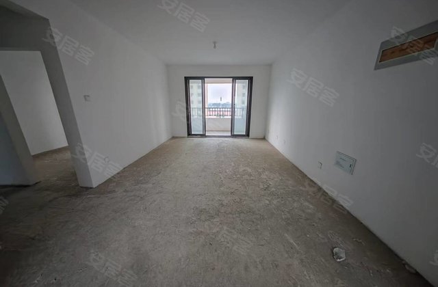 济津华庭4室2厅152.7㎡90万二手房图片