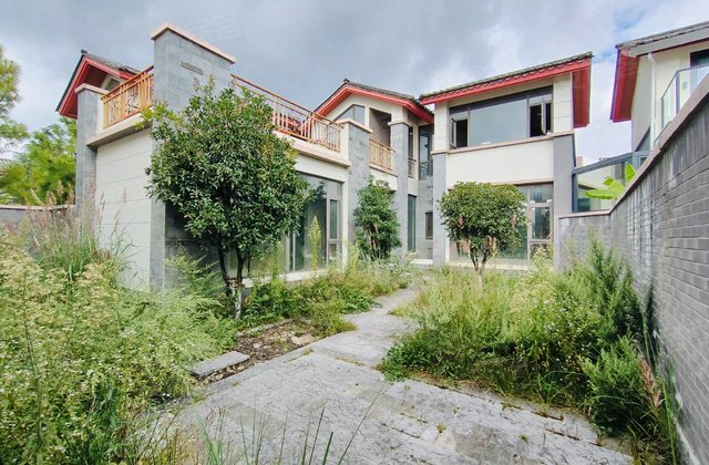 雪域金沙3室4厅220㎡159万二手房图片