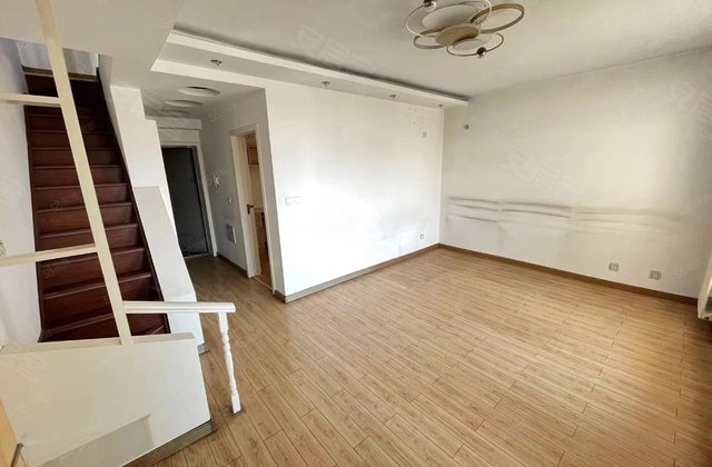 田森嘉园B区3室2厅108㎡51万二手房图片