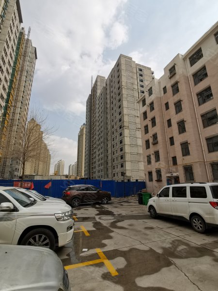 和泰居小区,柴达木路172号-西宁和泰居小区二手房,租房,房价-西宁安居